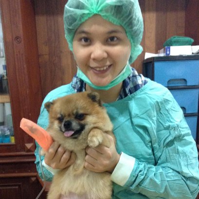 ก้อนกลมตรงหน้าท้อง น้องเป็นทองแดง เรื่องเล่าจากเวียงจันทน์